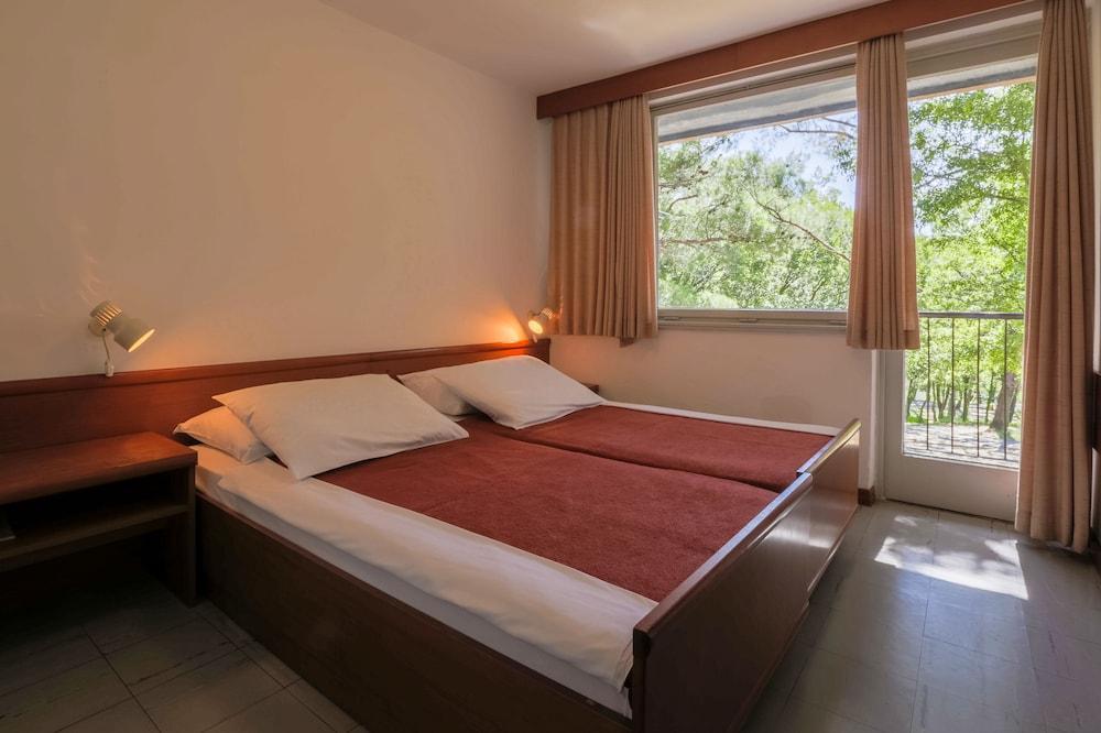 Hotel Slaven سيلتسي المظهر الخارجي الصورة