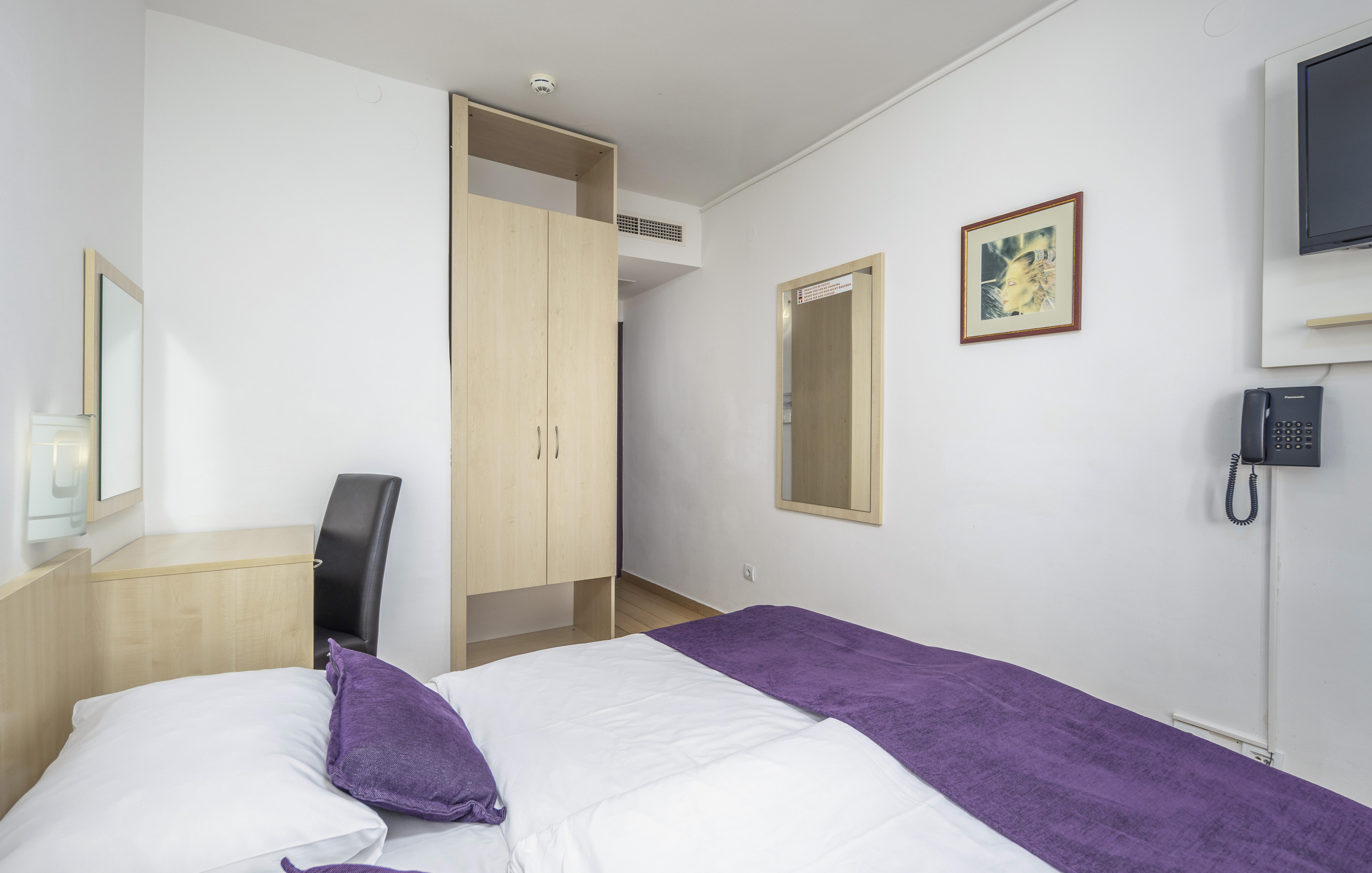 Hotel Slaven سيلتسي المظهر الخارجي الصورة