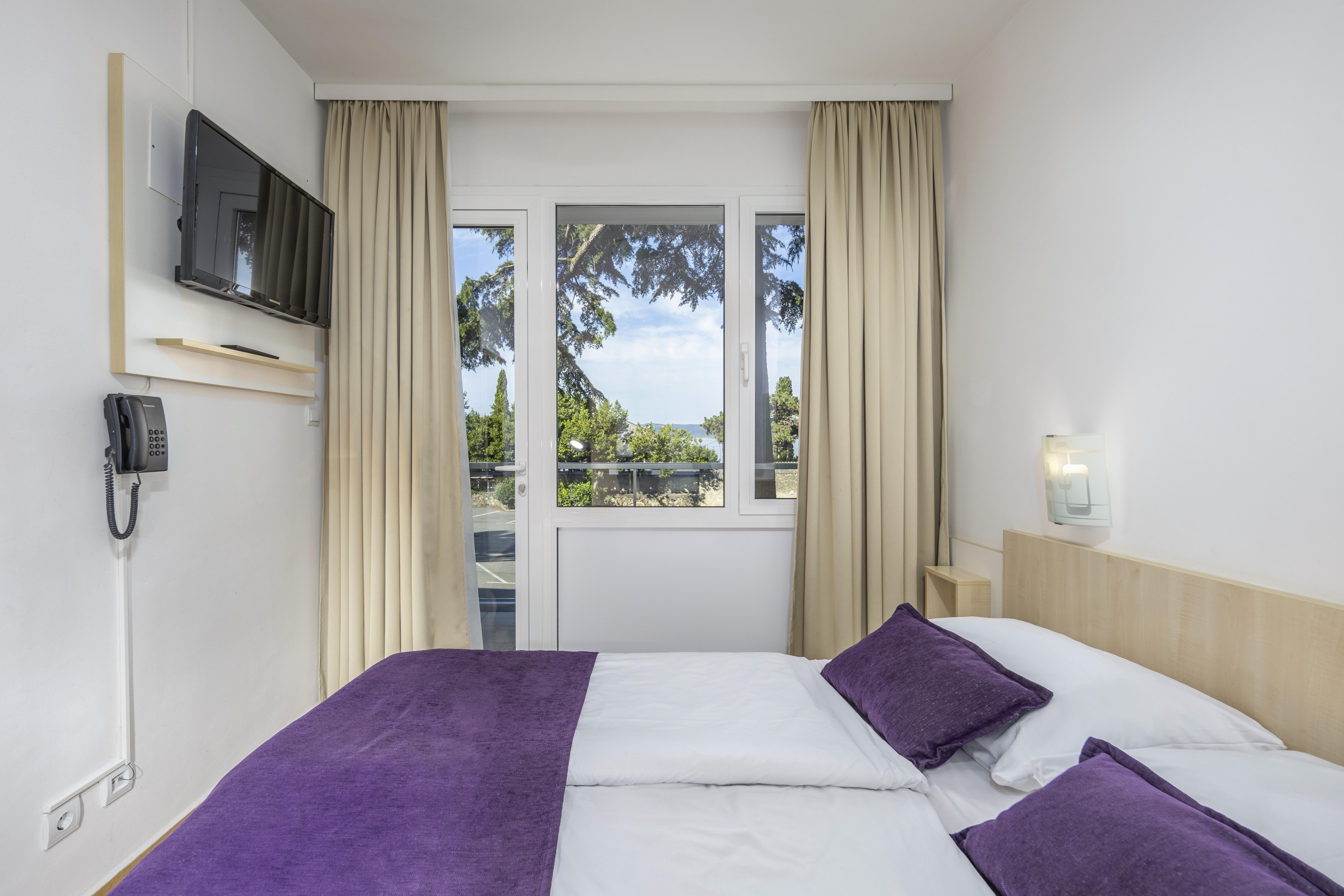 Hotel Slaven سيلتسي المظهر الخارجي الصورة