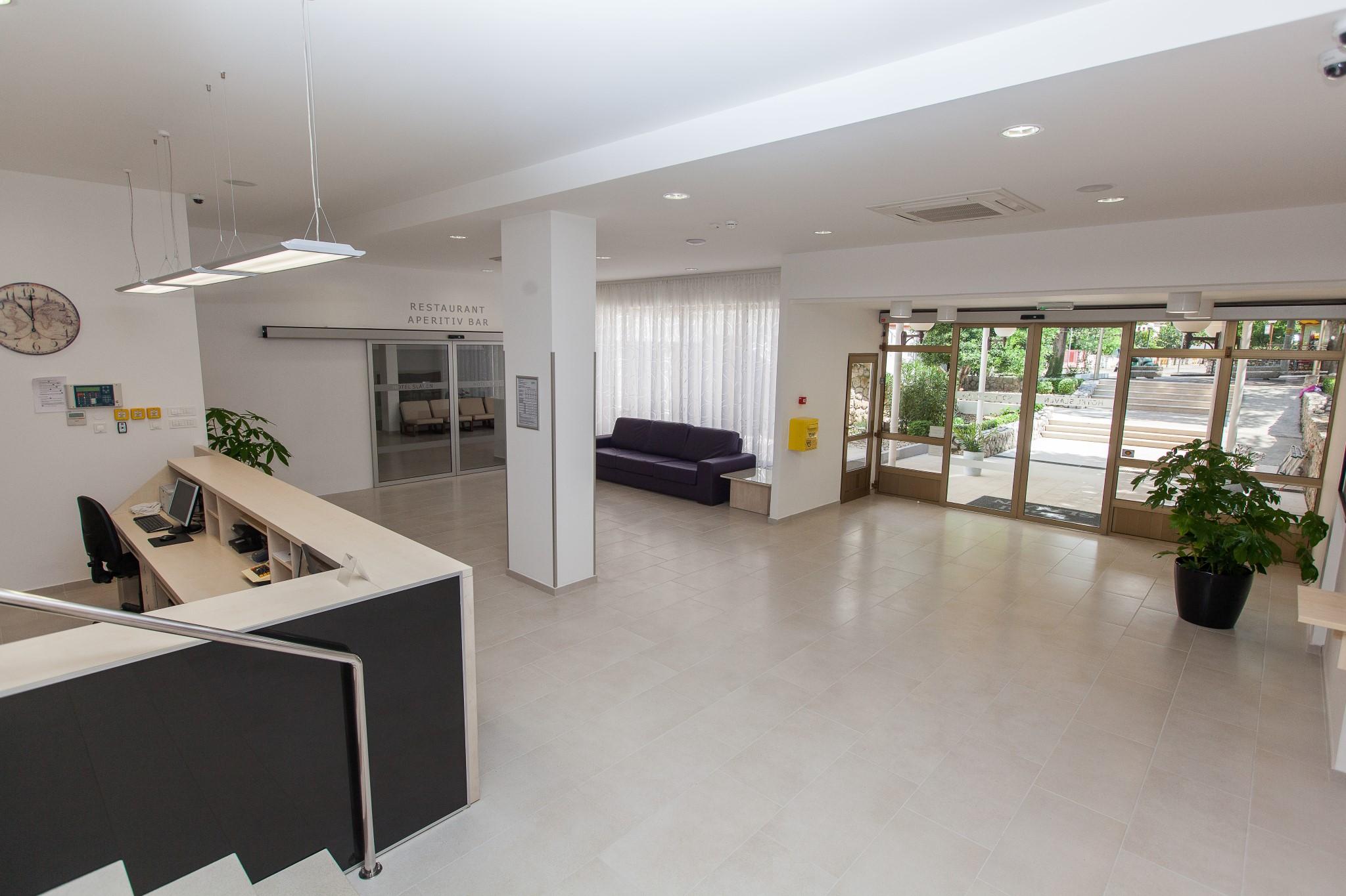 Hotel Slaven سيلتسي المظهر الخارجي الصورة