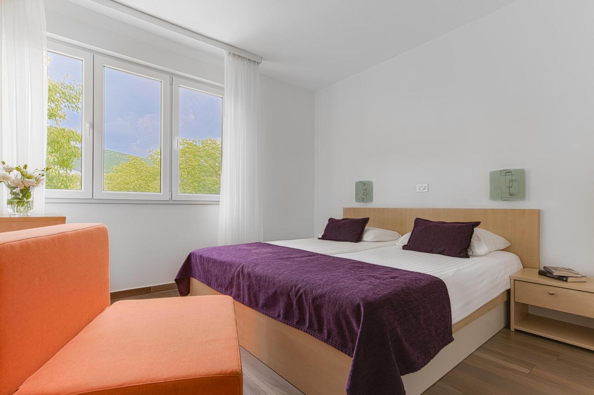 Hotel Slaven سيلتسي المظهر الخارجي الصورة