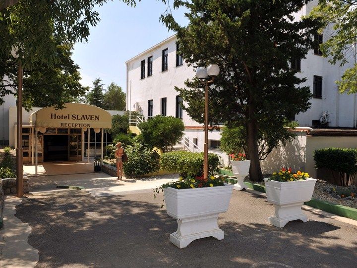 Hotel Slaven سيلتسي المظهر الخارجي الصورة
